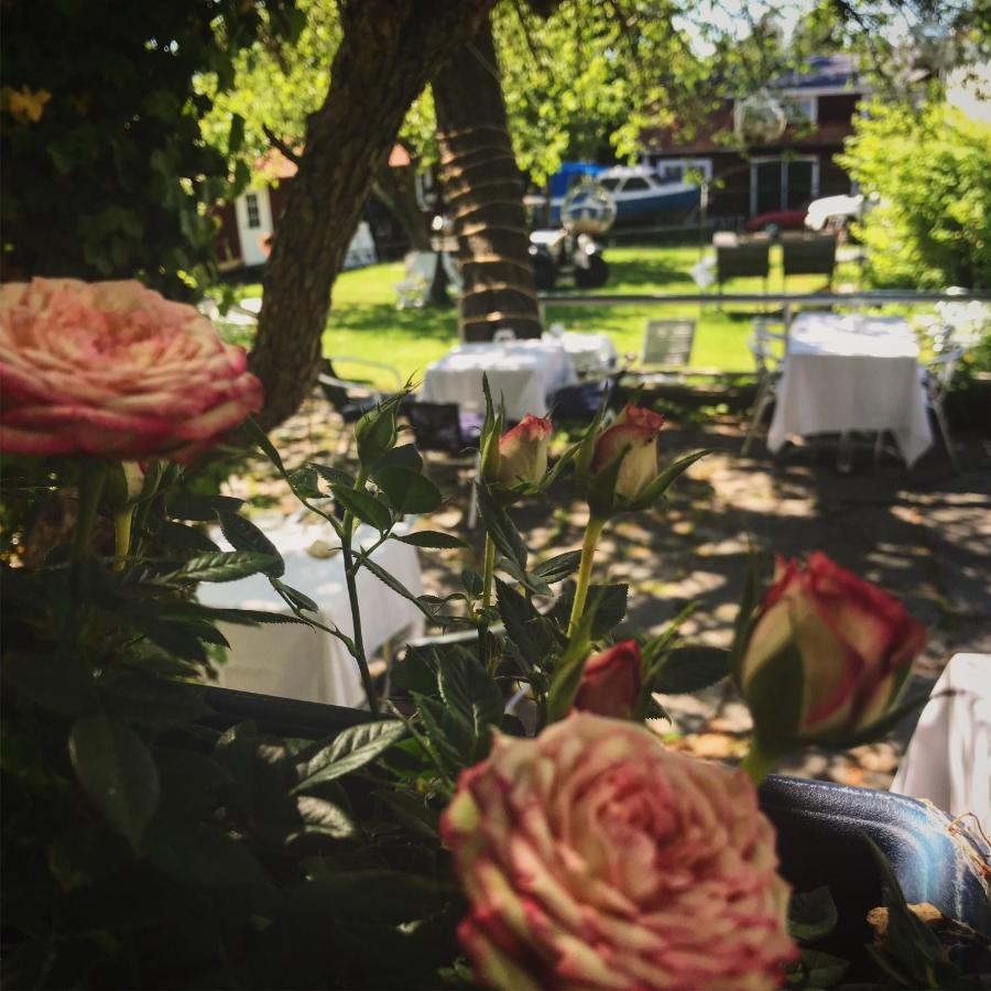 Hotel Pensionat Granparken Norrtälje Zewnętrze zdjęcie